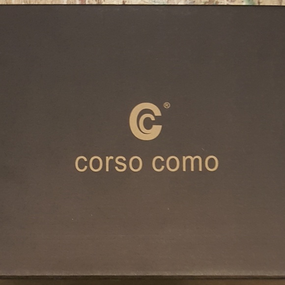 Corso Como Pumps - Picture 5 of 8